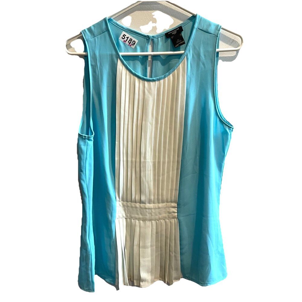 Ann Taylor Blue Sleeveless Blouse White Pleated Panel Sz 8p Office Spring Pastel